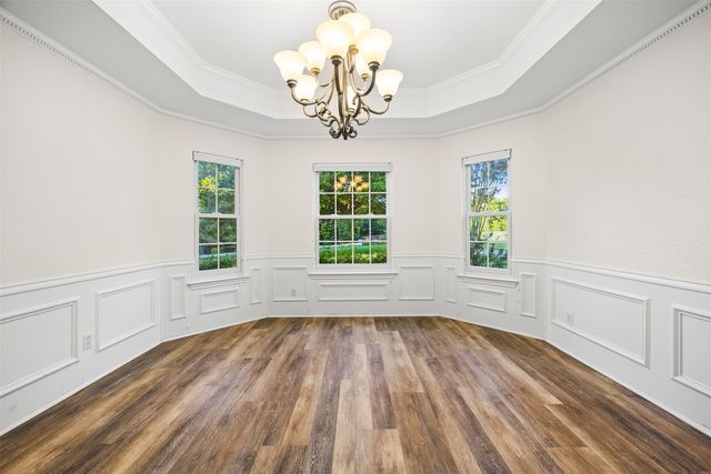 1044 E Woodridge Road, Waxahachie, TX 75165