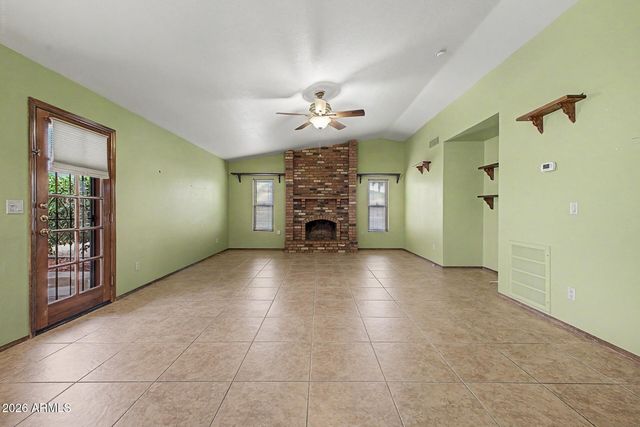 3302 W KRISTAL Way, Phoenix, AZ 85027