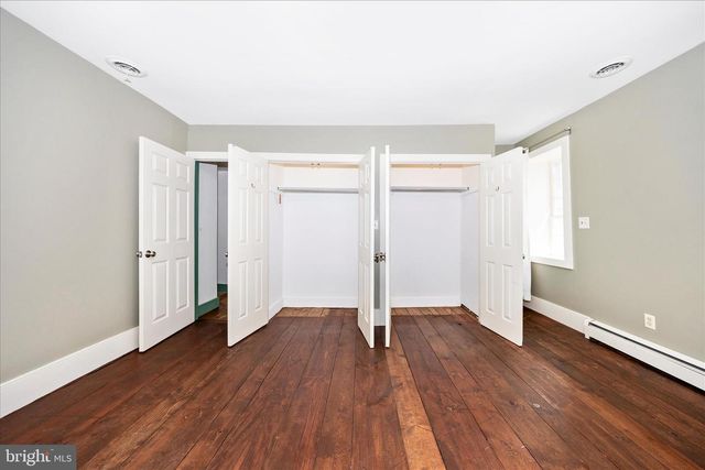 2301 MOUNT EPHRAIM RD, Adamstown, MD 21710