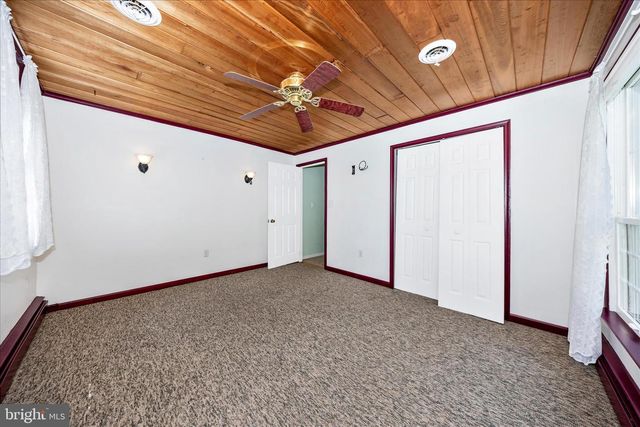 2301 MOUNT EPHRAIM RD, Adamstown, MD 21710