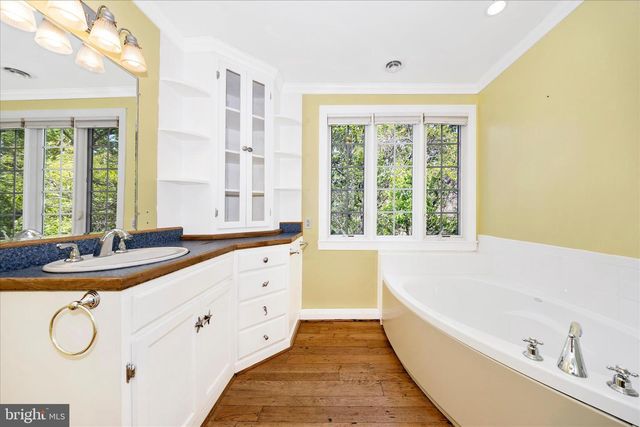 2301 MOUNT EPHRAIM RD, Adamstown, MD 21710