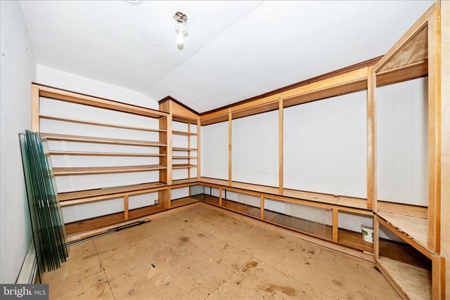 2301 MOUNT EPHRAIM RD, Adamstown, MD 21710