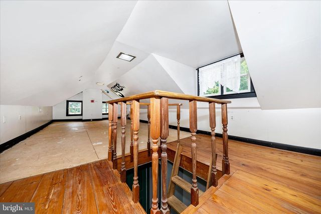 2301 MOUNT EPHRAIM RD, Adamstown, MD 21710