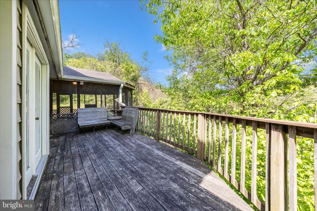 2301 MOUNT EPHRAIM RD, Adamstown, MD 21710