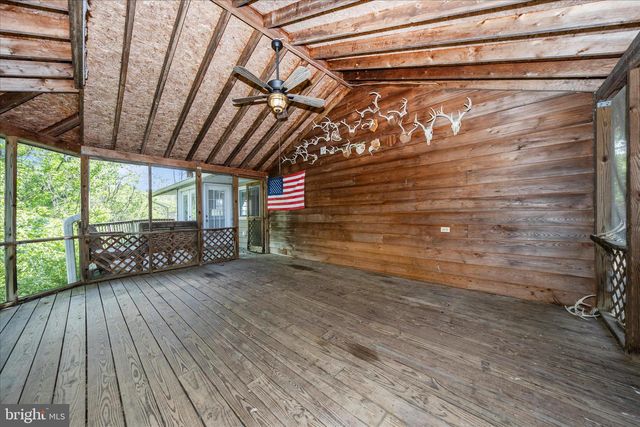 2301 MOUNT EPHRAIM RD, Adamstown, MD 21710