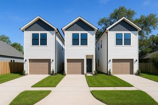 4607 Larkspur Street, Houston, TX 77051