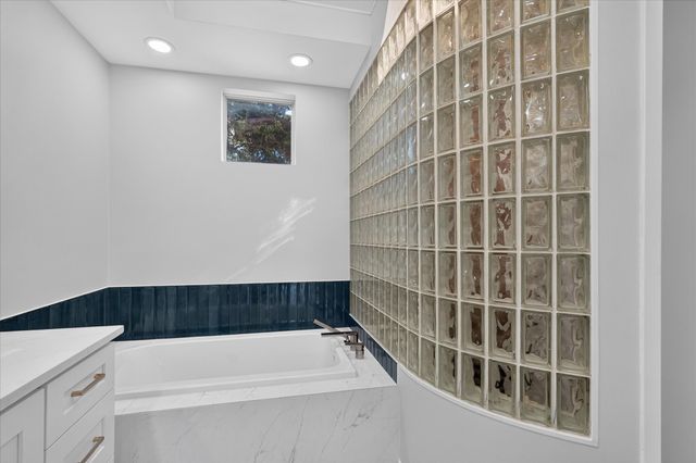 4420 Hollow Oak Drive, Dallas, TX 75287