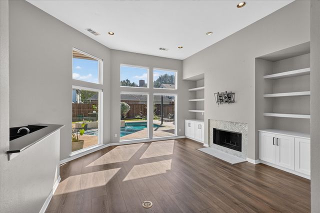 4420 Hollow Oak Drive, Dallas, TX 75287