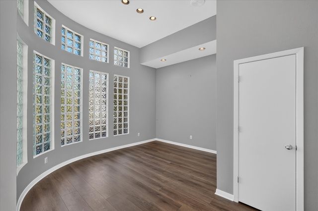4420 Hollow Oak Drive, Dallas, TX 75287