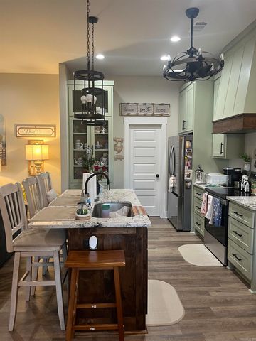 250 Saddle Brook, Austin, AR 72007