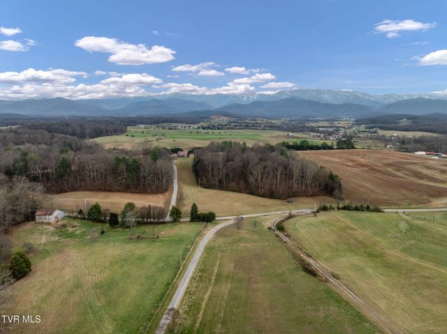 1385 Wilhoit Road, Chuckey, TN 37641
