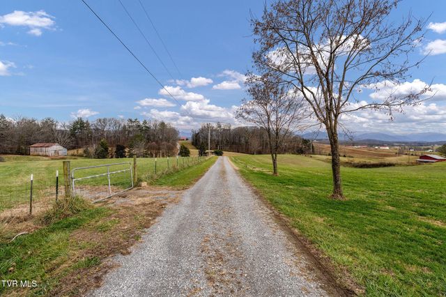 1385 Wilhoit Road, Chuckey, TN 37641