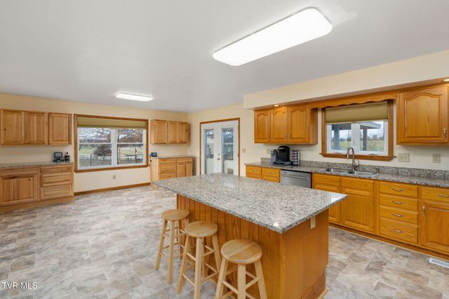 1385 Wilhoit Road, Chuckey, TN 37641