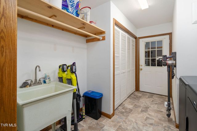 1385 Wilhoit Road, Chuckey, TN 37641