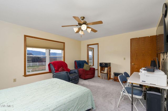 1385 Wilhoit Road, Chuckey, TN 37641