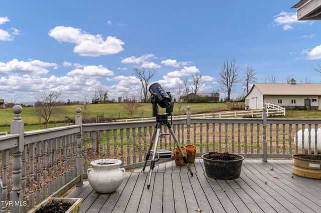 1385 Wilhoit Road, Chuckey, TN 37641