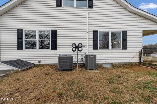 1385 Wilhoit Road, Chuckey, TN 37641