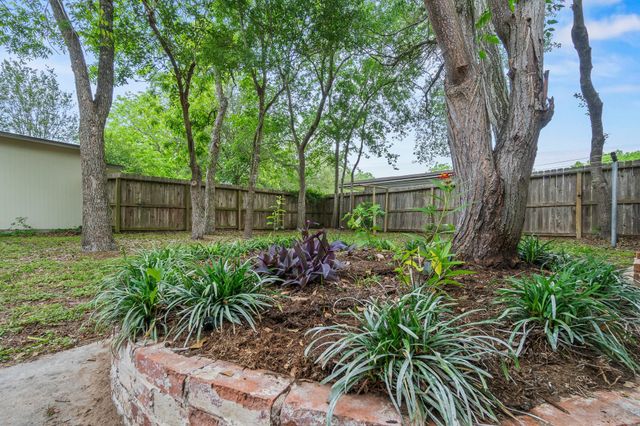 603 Crockett Street, Brenham, TX 77833
