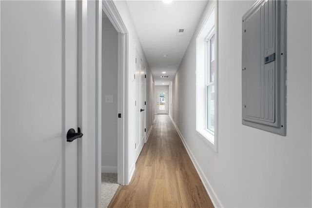 4523 Forest Avenue A, Kansas City, MO 64110