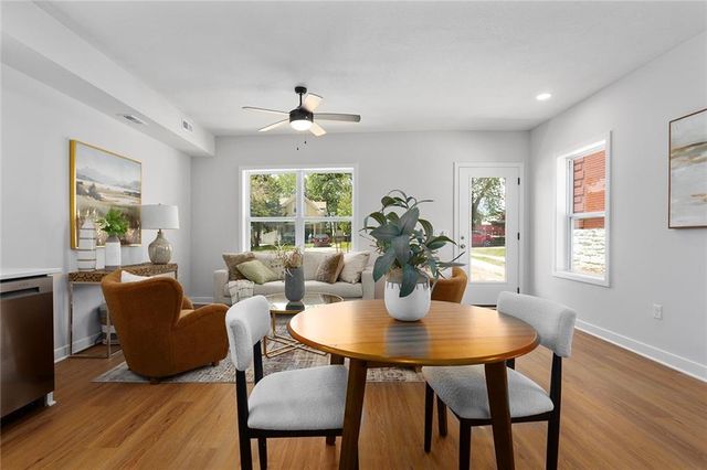 4523 Forest Avenue A, Kansas City, MO 64110