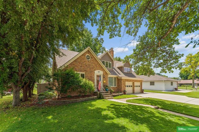 445 W 21st Street, Fremont, NE 68025