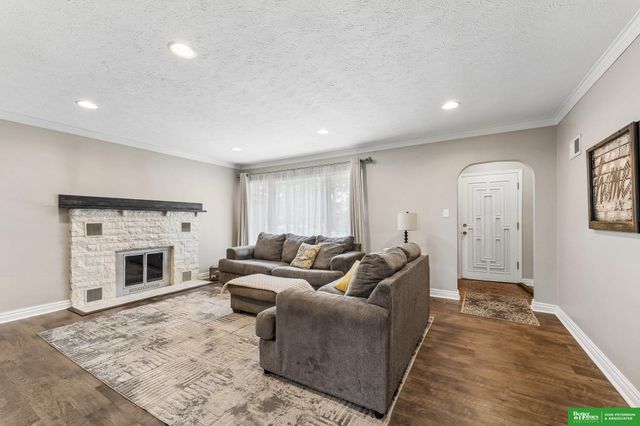 445 W 21st Street, Fremont, NE 68025