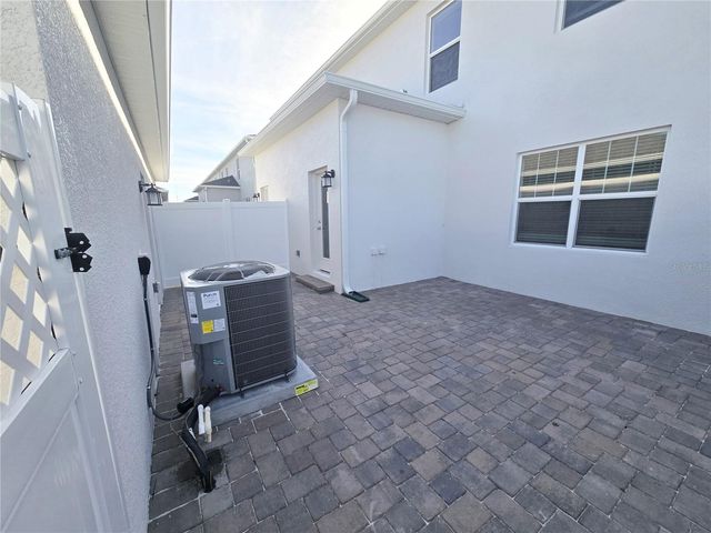 2376 RIDER RAIN LANE, Apopka, FL 32703