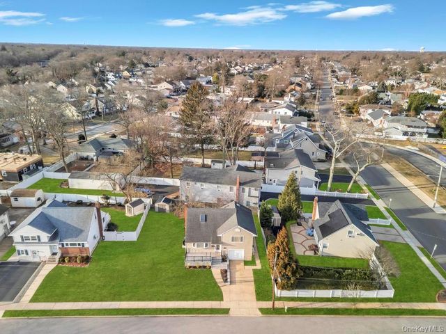 1026 Barbara Court, North Bellmore, NY 11710