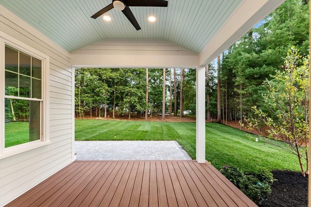 6 Lane Avenue, Bedford, MA 01730