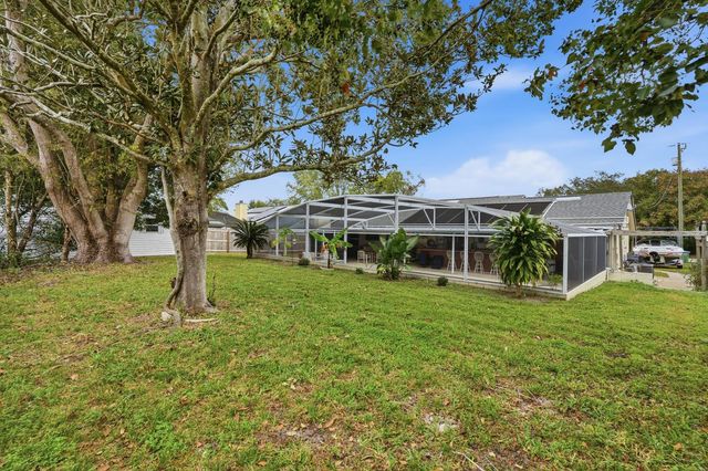 466 LELAND DRIVE, Deltona, FL 32725