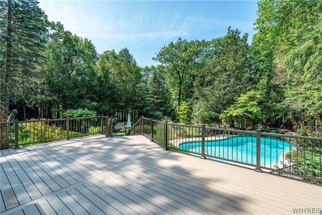 5940 Herman Hill Road, Boston, NY 14127