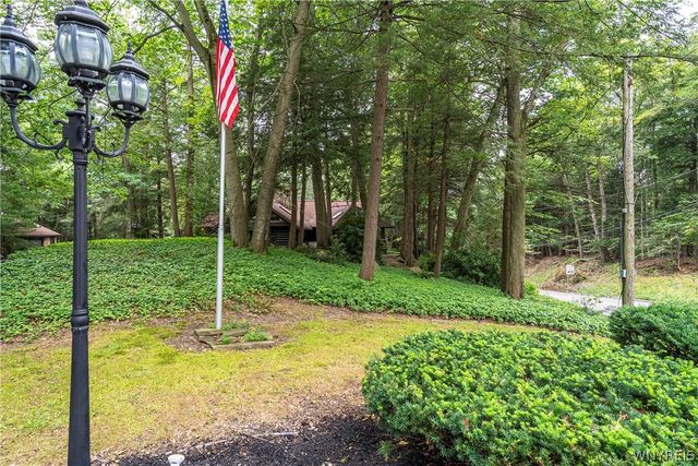5940 Herman Hill Road, Boston, NY 14127