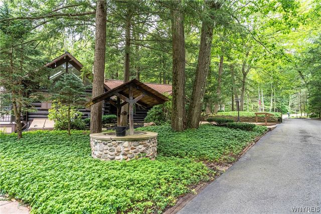 5940 Herman Hill Road, Boston, NY 14127