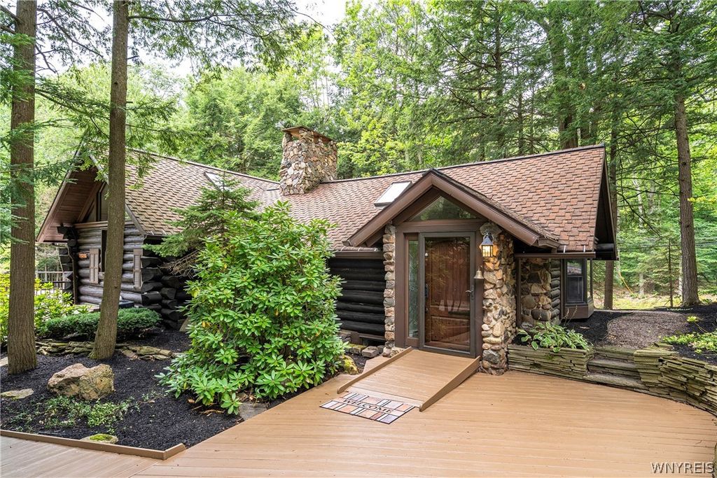 5940 Herman Hill Road, Boston, NY 14127