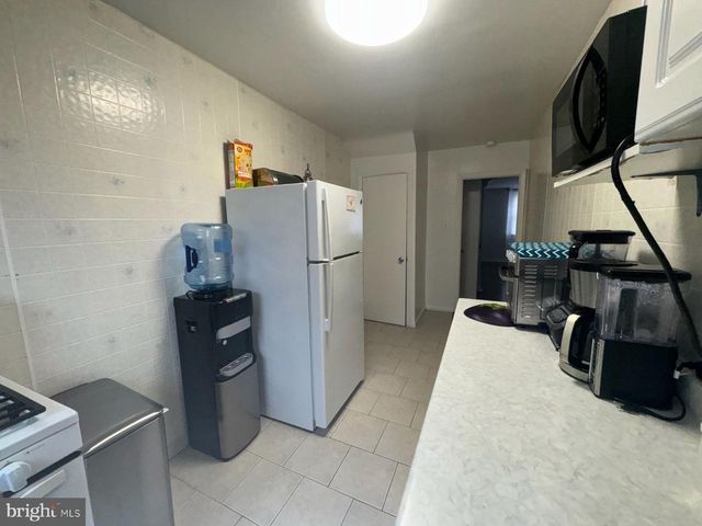 6010 OAKLAND ST #1, Philadelphia, PA 19149