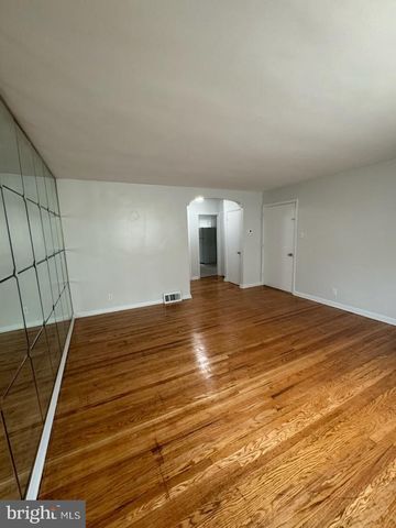 6010 OAKLAND ST #1, Philadelphia, PA 19149