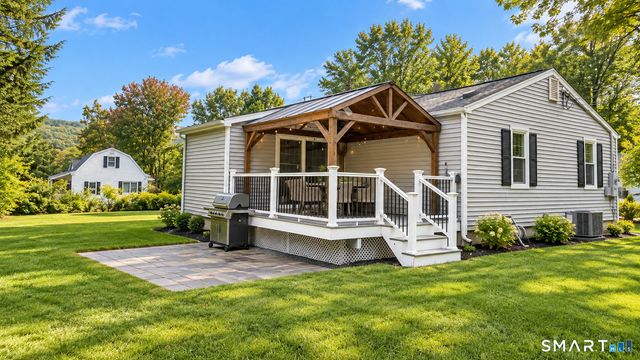36 Falls Terrace, Watertown, CT 06779