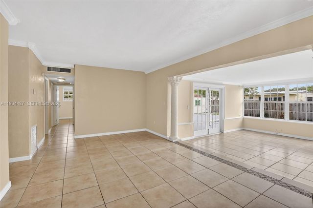 6842 NW 15th St, Plantation, FL 33313