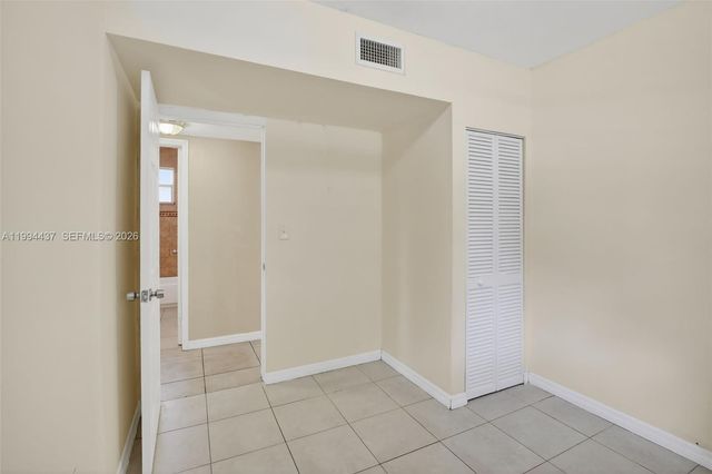 6842 NW 15th St, Plantation, FL 33313