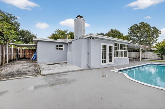 6842 NW 15th St, Plantation, FL 33313