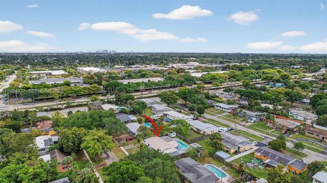 6842 NW 15th St, Plantation, FL 33313