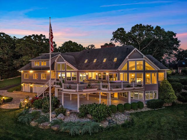 12 Rocky Point Road, Old Saybrook, CT 06475