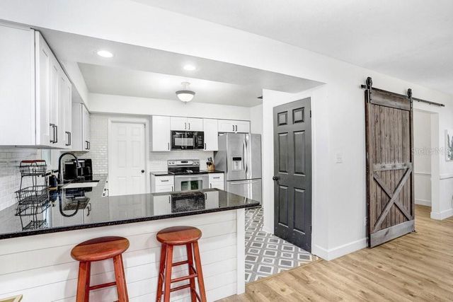 117 CRESTVIEW DRIVE, Brandon, FL 33511