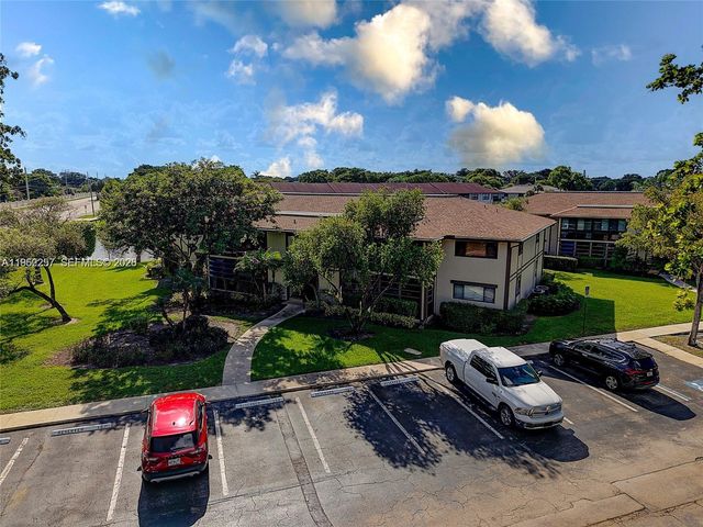 9606 W Mcnab Rd 202, Tamarac, FL 33321