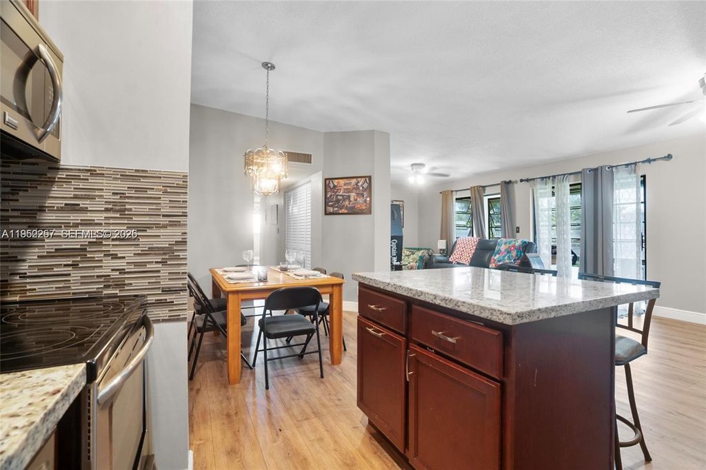 9606 W Mcnab Rd 202, Tamarac, FL 33321