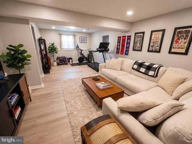 701 KRAFT CT, Glen Burnie, MD 21061