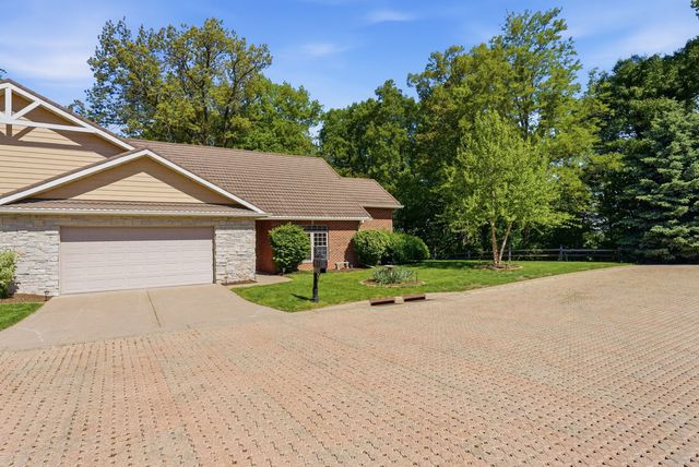 1002 2nd Street Court NA, Moline, IL 61265