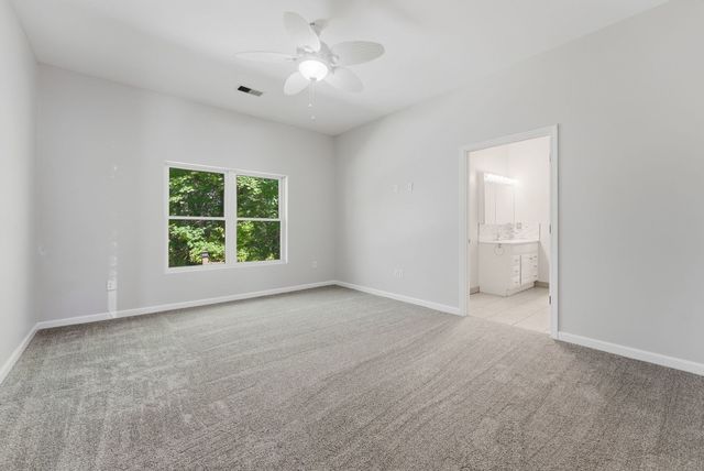 1002 2nd Street Court NA, Moline, IL 61265