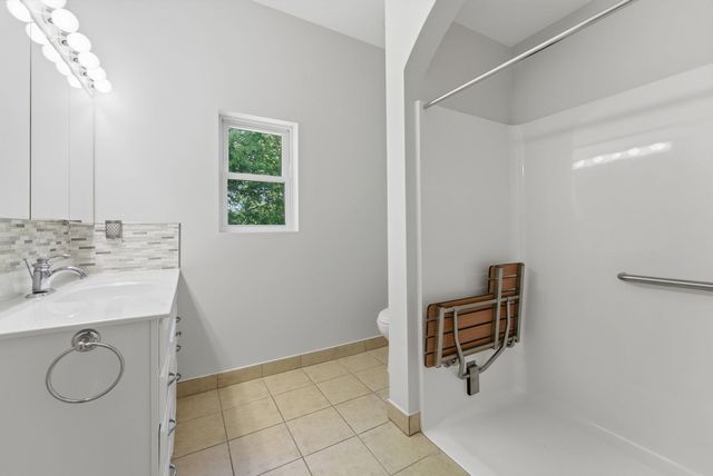 1002 2nd Street Court NA, Moline, IL 61265