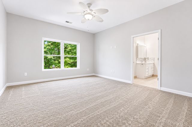 1002 2nd Street Court NA, Moline, IL 61265